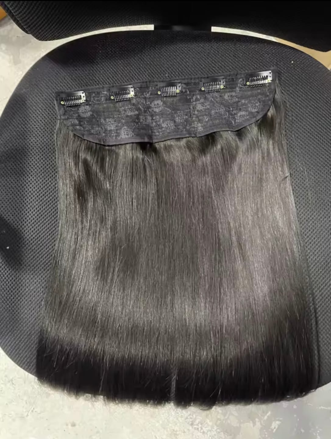 Customer photo review of Extensiones Cortina 5 clip Cabello 100% Natural ©️ 66 cm Largo