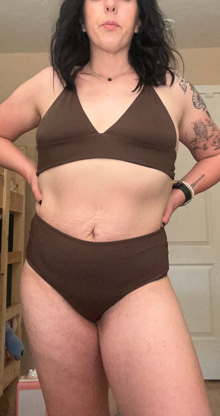 Customer photo review of 'Uplift' Plunging Bikini Top