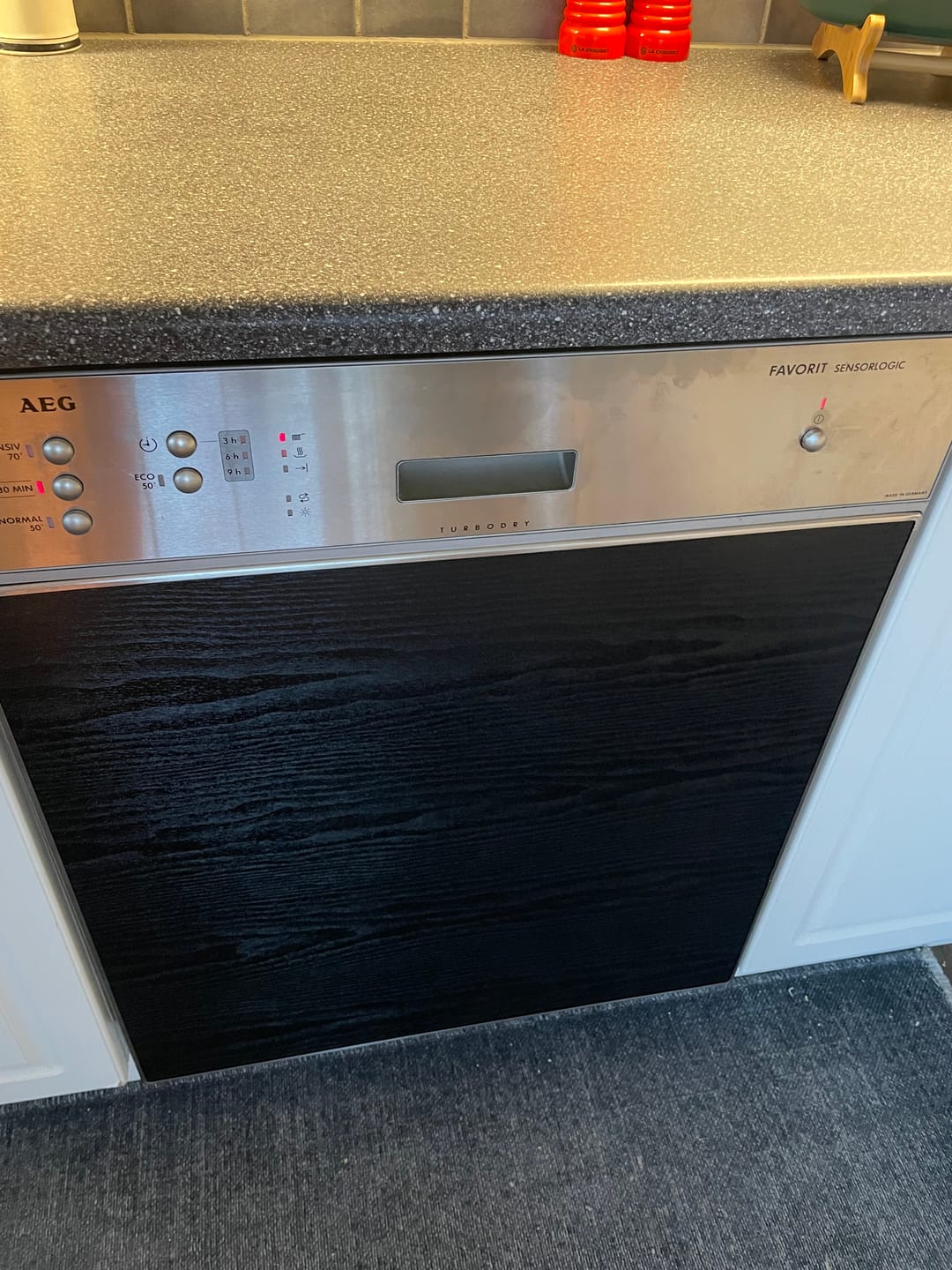 Customer photo review of Blackwood kontaktplast