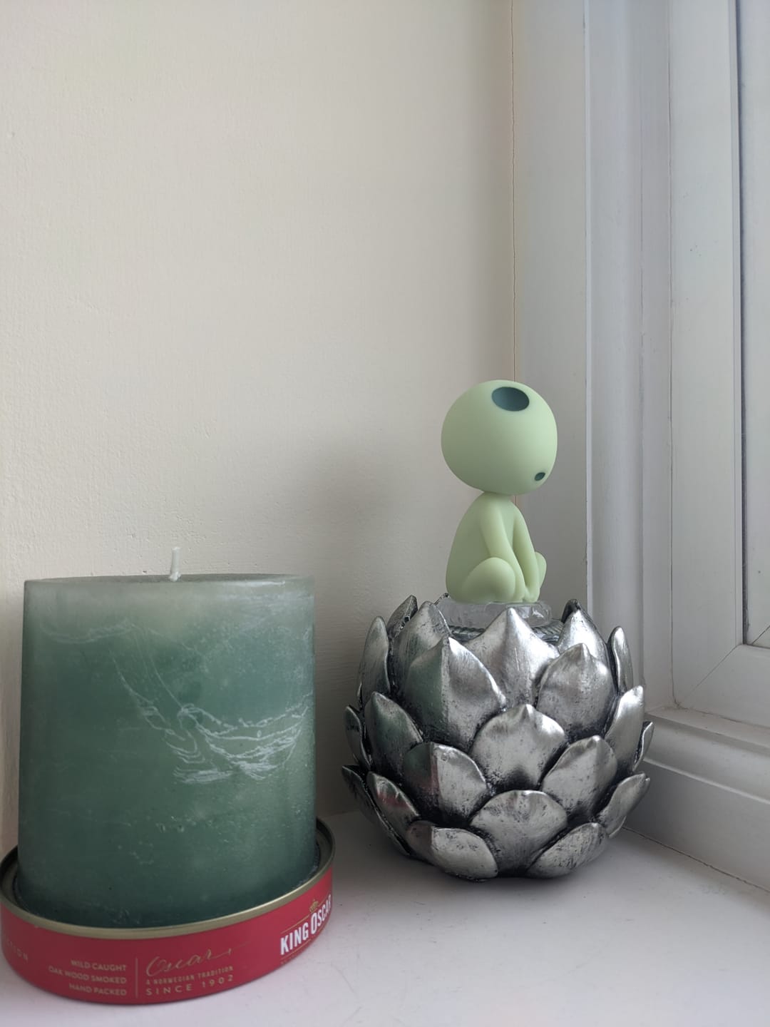 Customer photo review of Princess Mononoke Glow-in-the-Dark Kodama Figure “Chokon to Kodama” – Studio Ghibli Donguri Republic Exclusive