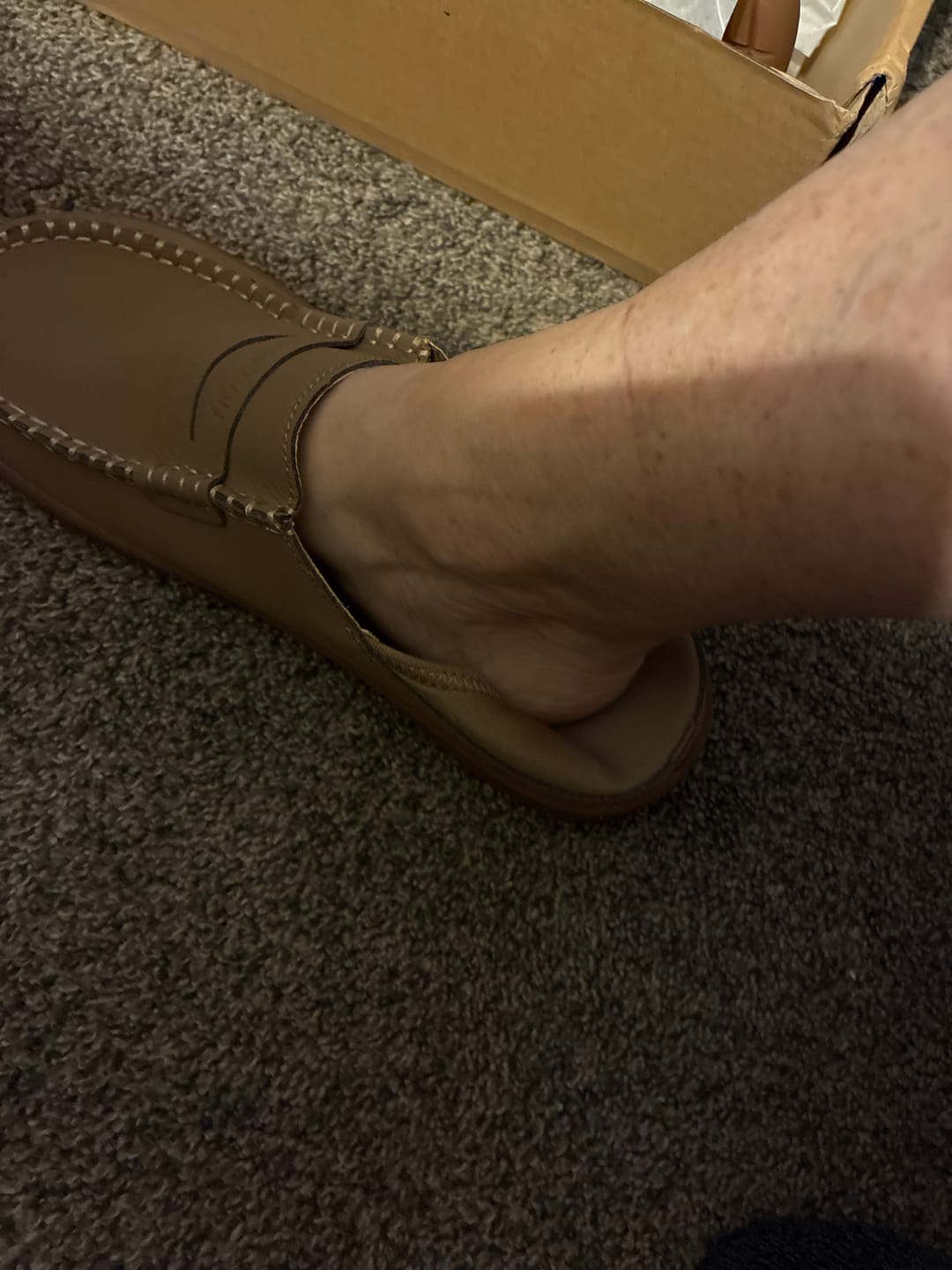 Customer photo review of Manis - Barefoot Loafers