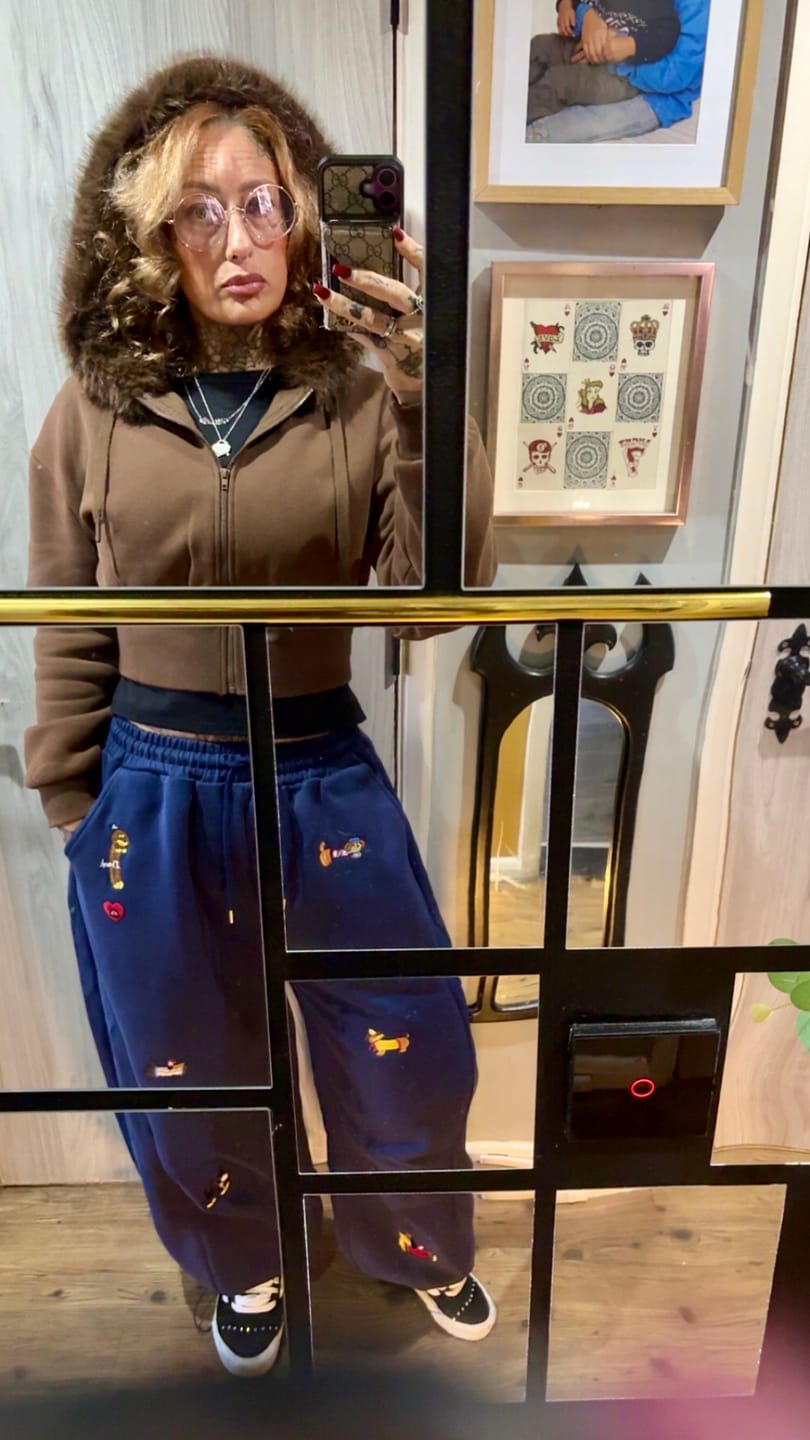 Customer photo review of Aelfric Eden Embroidery Dog Baggy Barrel Sweatpants