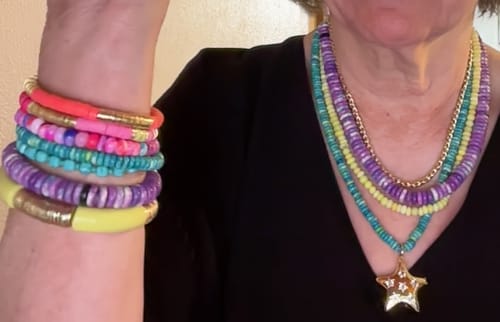 Customer photo review of Lilo Necklace