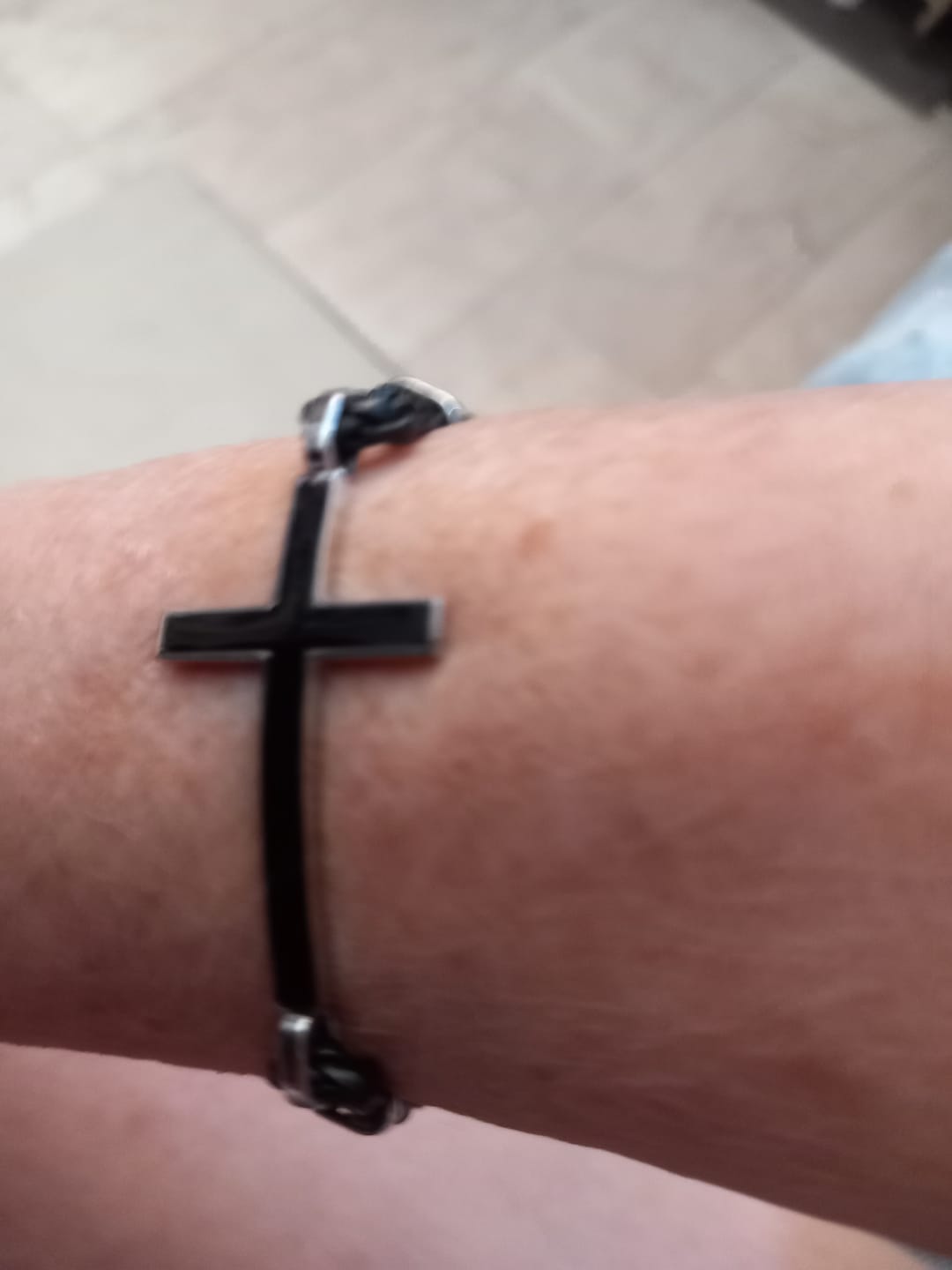 Customer photo review of Bracelet de la Loyauté