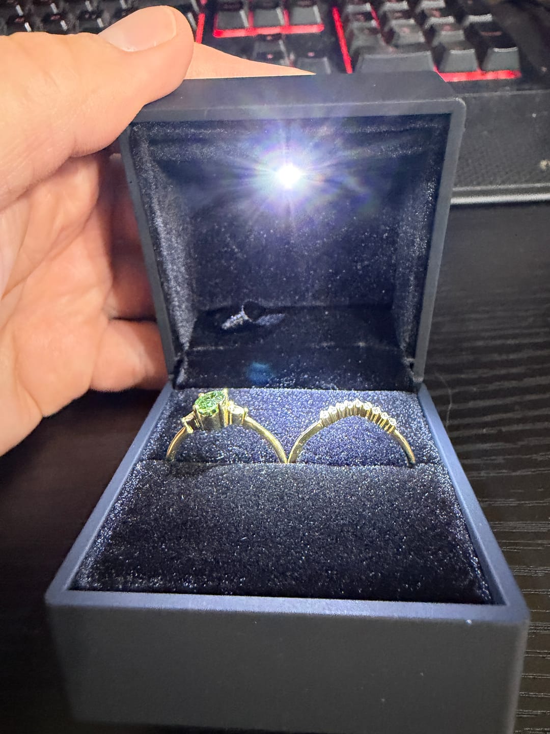 Customer photo review of Green Sapphire Engagement Rings Set