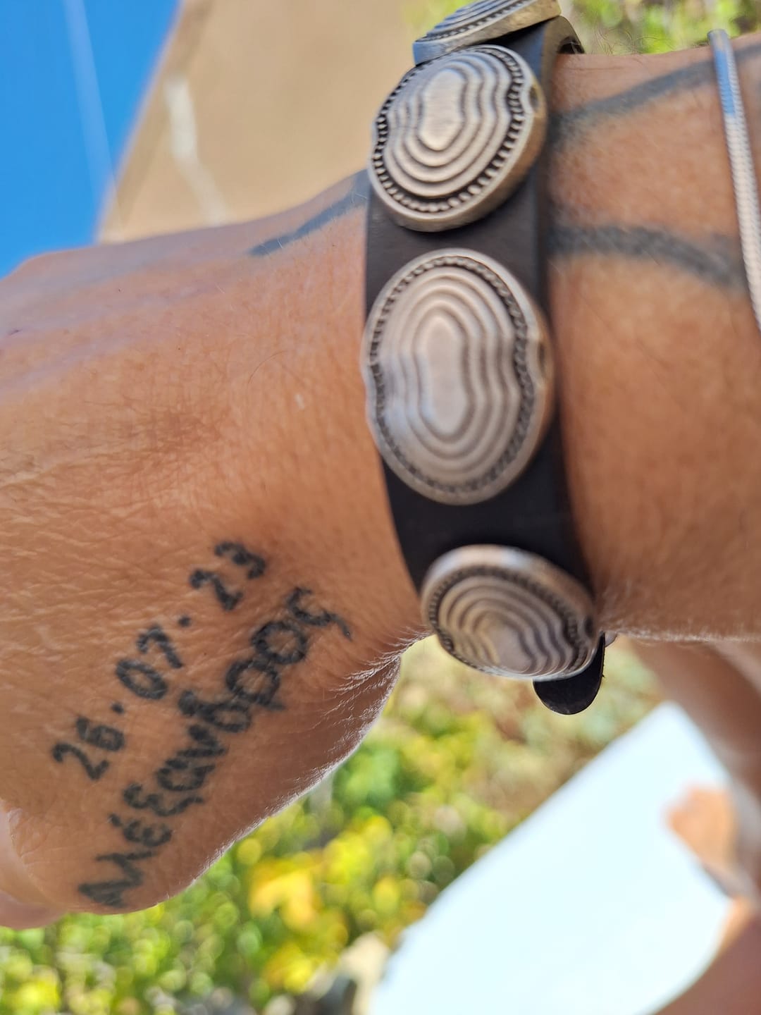 Customer photo review of Bracciale pelle Dakota Tulsi