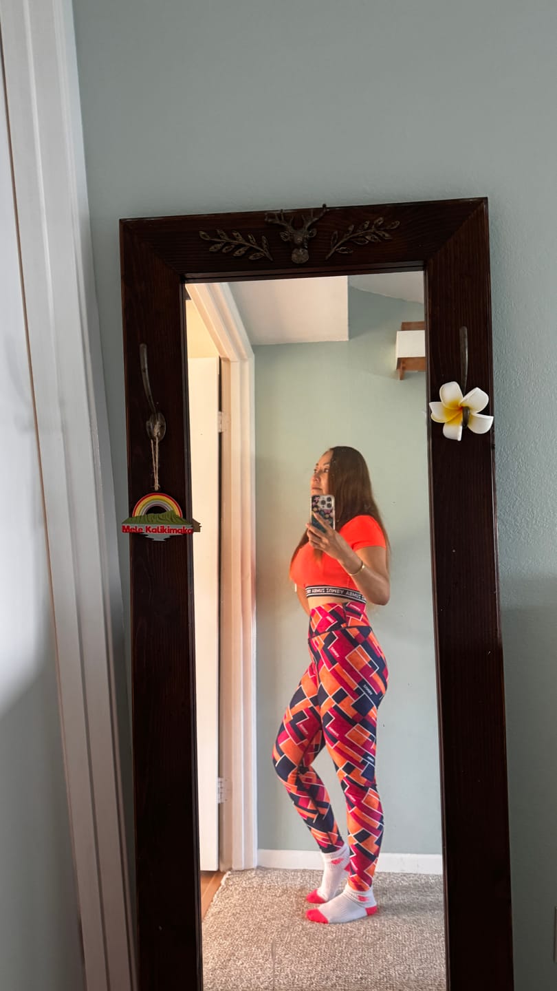 Customer photo review of Victory Scoop Neck Crop Top