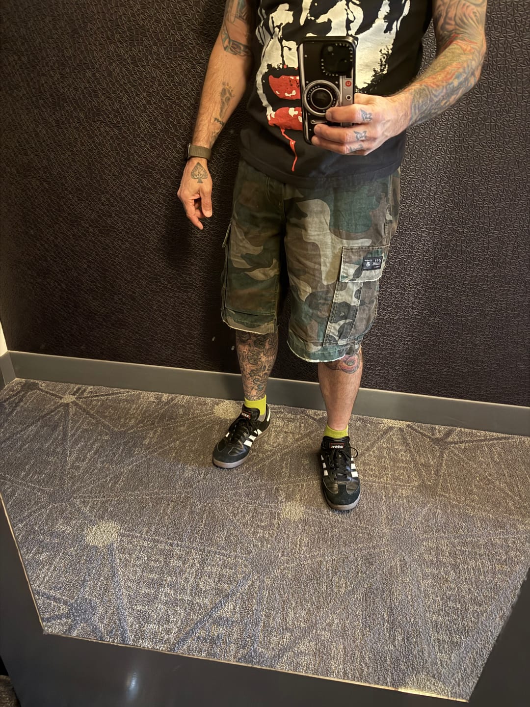 Customer photo review of Nullface – Vintage-washed heavyweight cargo shorts
