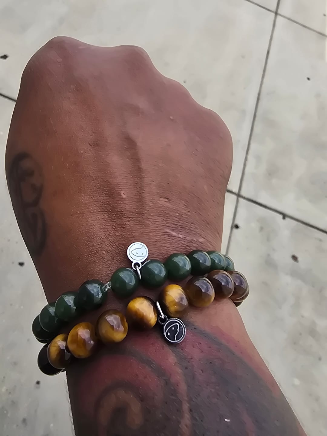 Customer photo review of Tiger Eye Bracelet