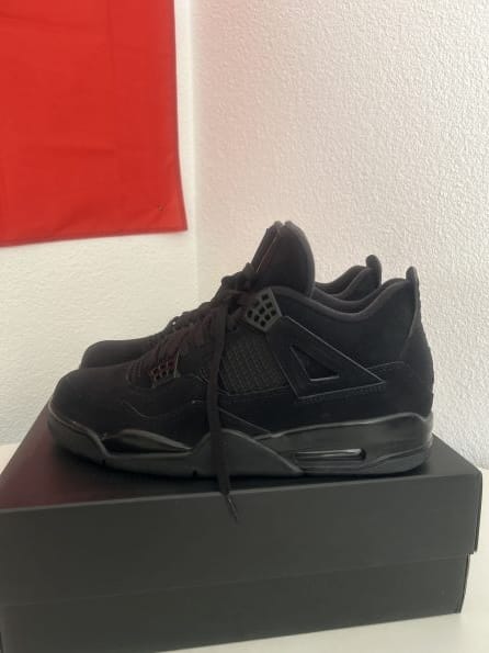 Customer photo review of JORDAN 4 BLACK CAT