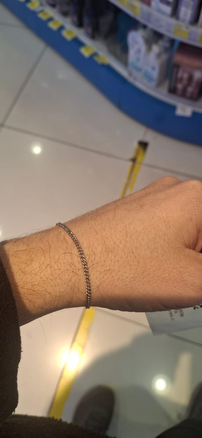 Customer photo review of Pulsera Minimal Cuban 2mm