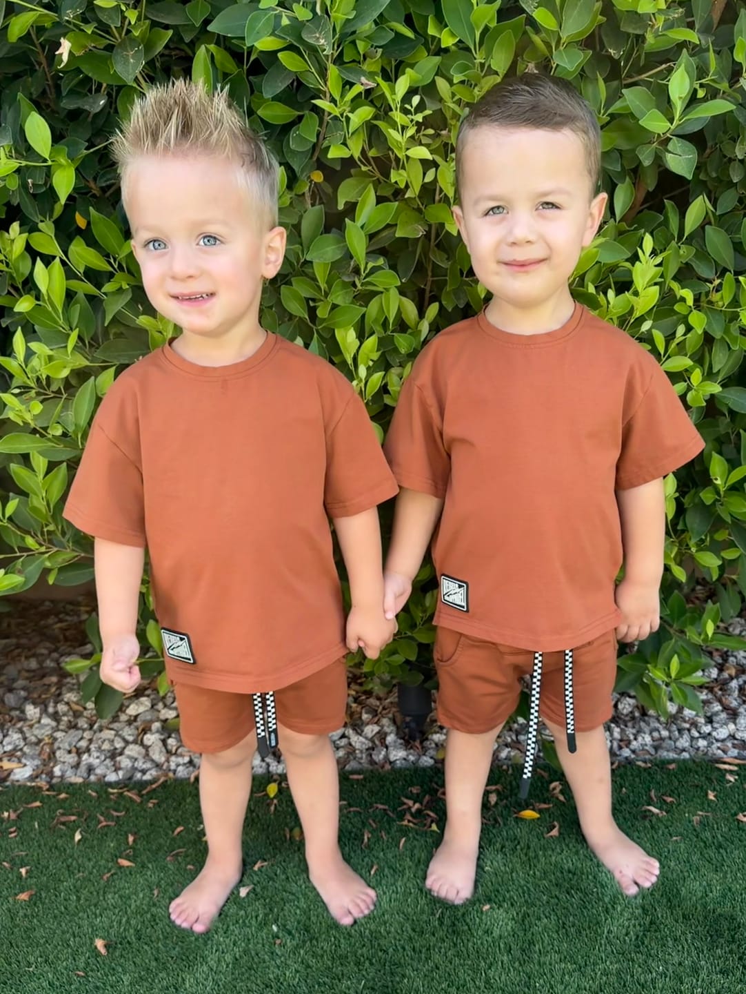 Customer photo review of Relaxed Fit Shorts in Bronze