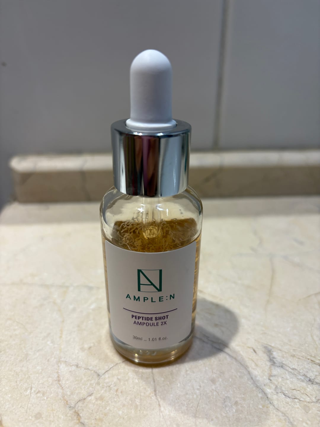 Customer photo review of Sérum Facial Antiedad Amplen Péptidos 30ml