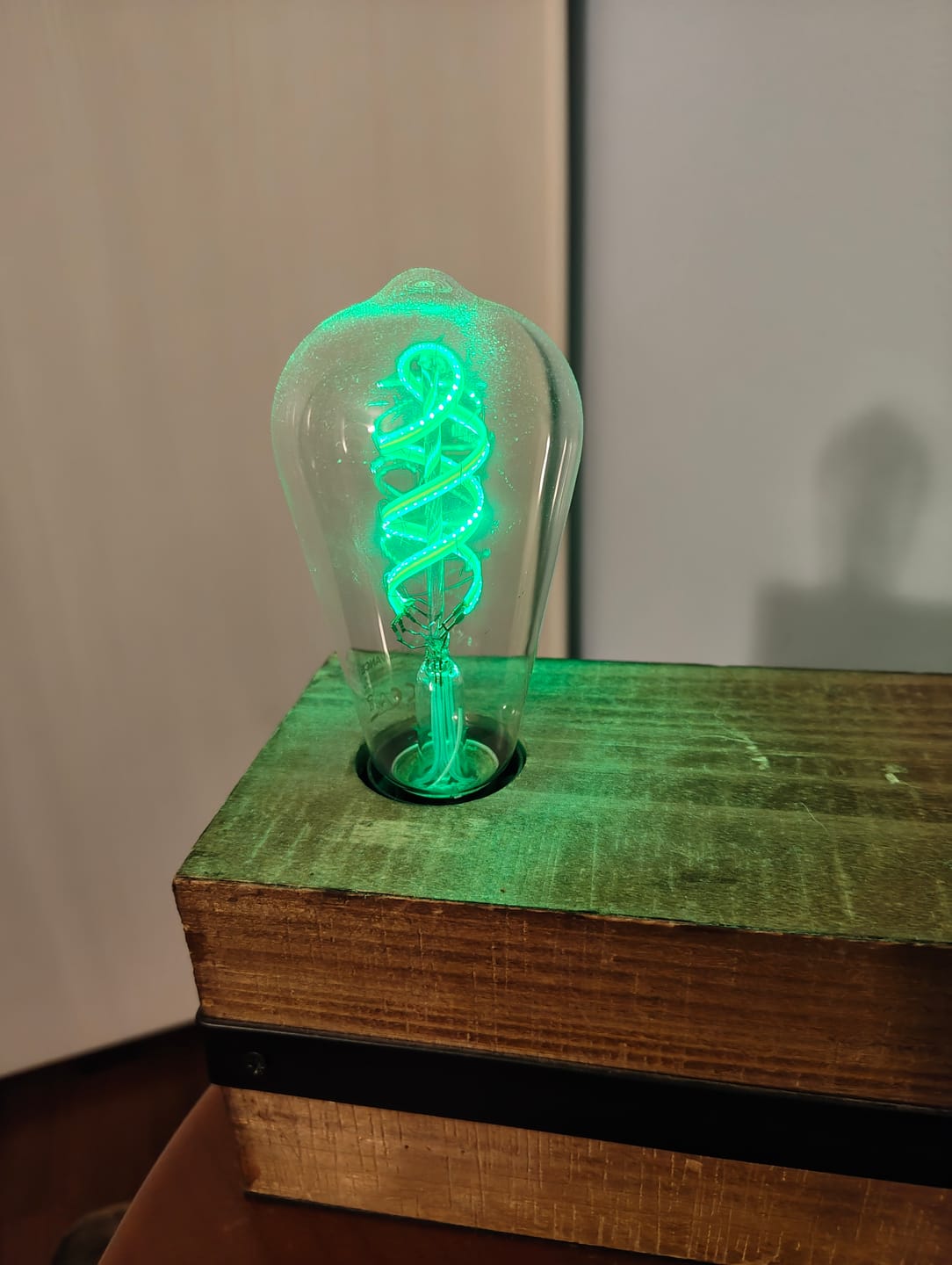 Customer photo review of LEDVANCE SMART+ WIFI LED-Lampe, Weißglas, 4,8W, 470lm, E27
