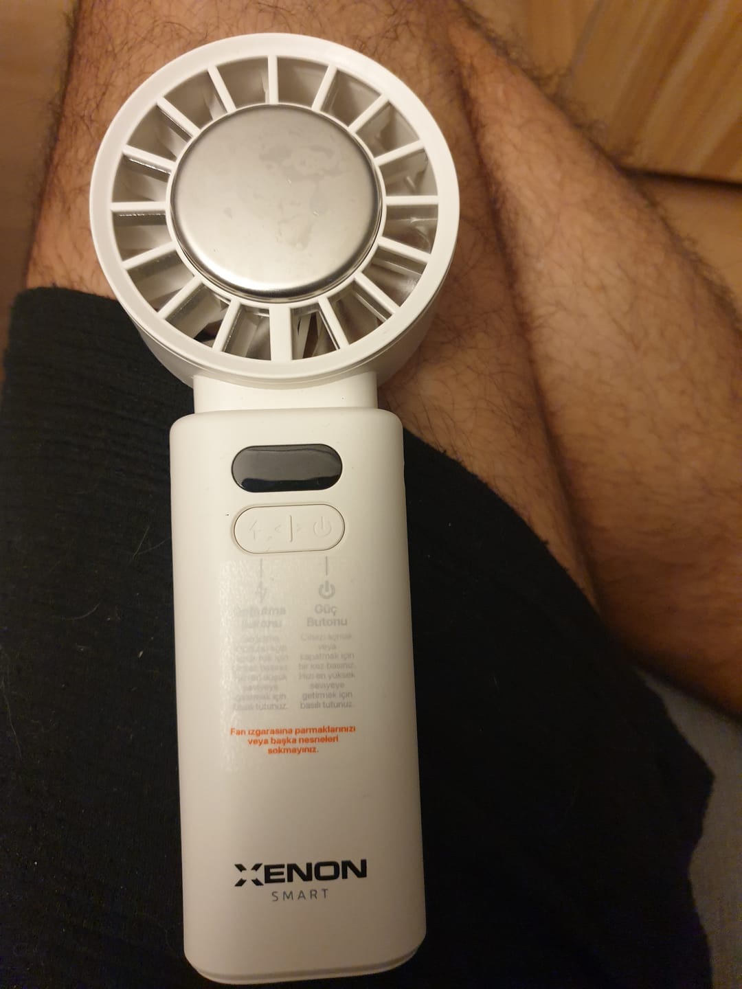 Customer photo review of El Vantilatörü | Peltier Soğutma, 100 Kademe, 3600mAh, 8300 RPM, USB-C, Askılı, Beyaz (X6111)