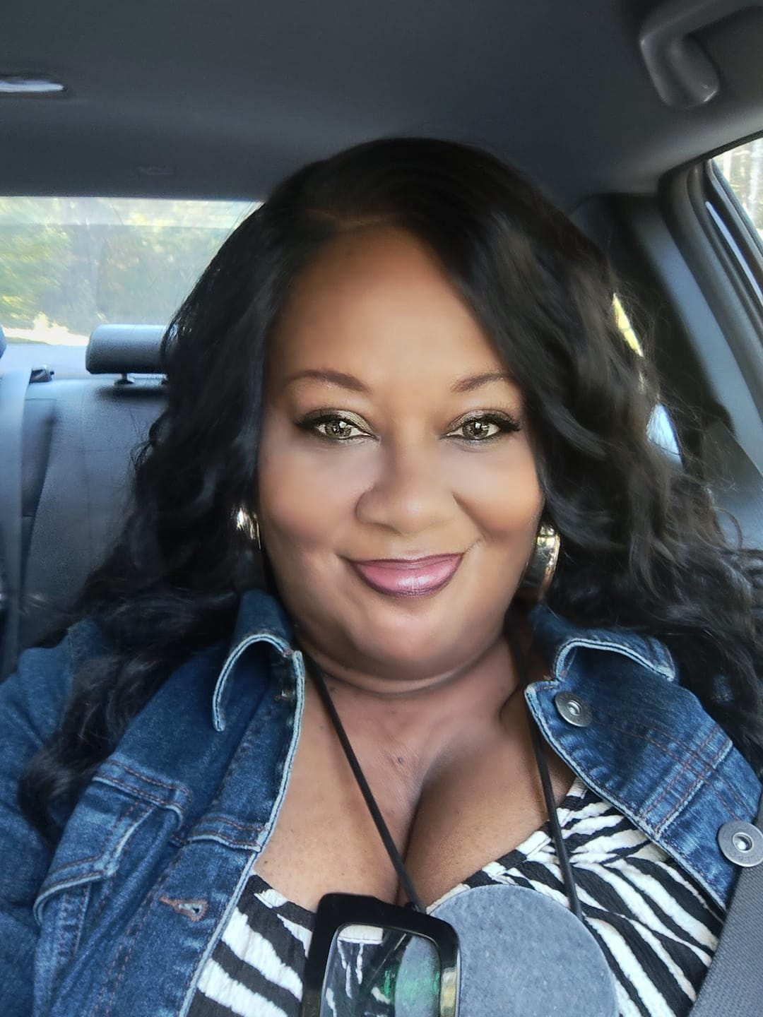 Customer photo review of Sensationnel Bare Lace Glueless 13x6 Lace Front Wig - 13x6 UNIT 17
