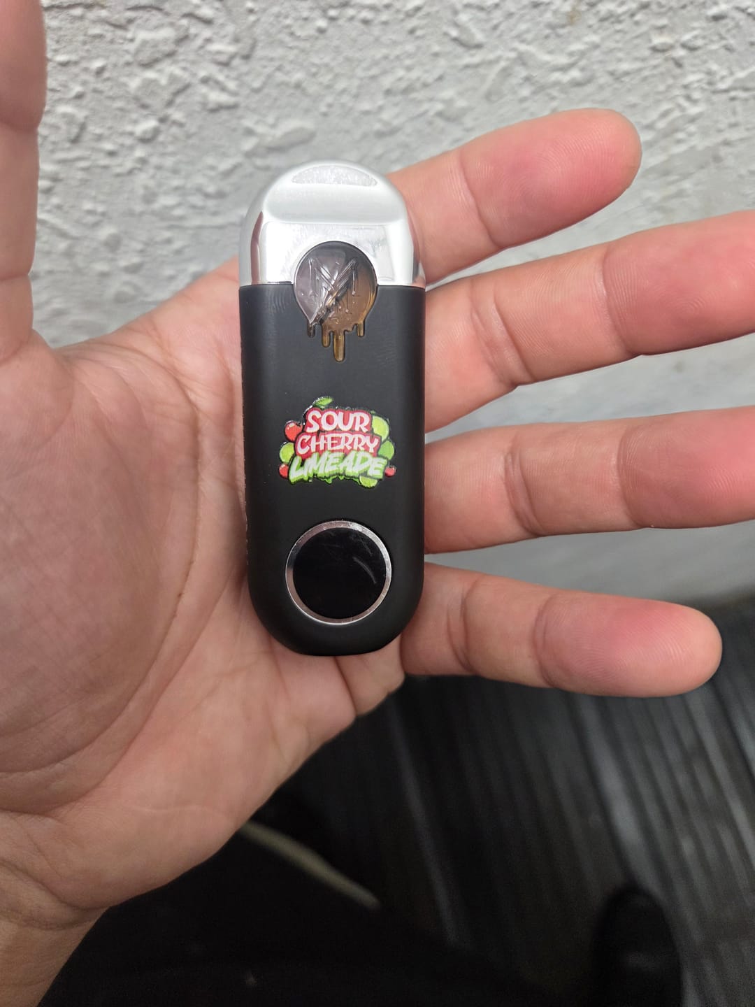 Customer photo review of MUHA Meds - 3.5g Live Resin Vape