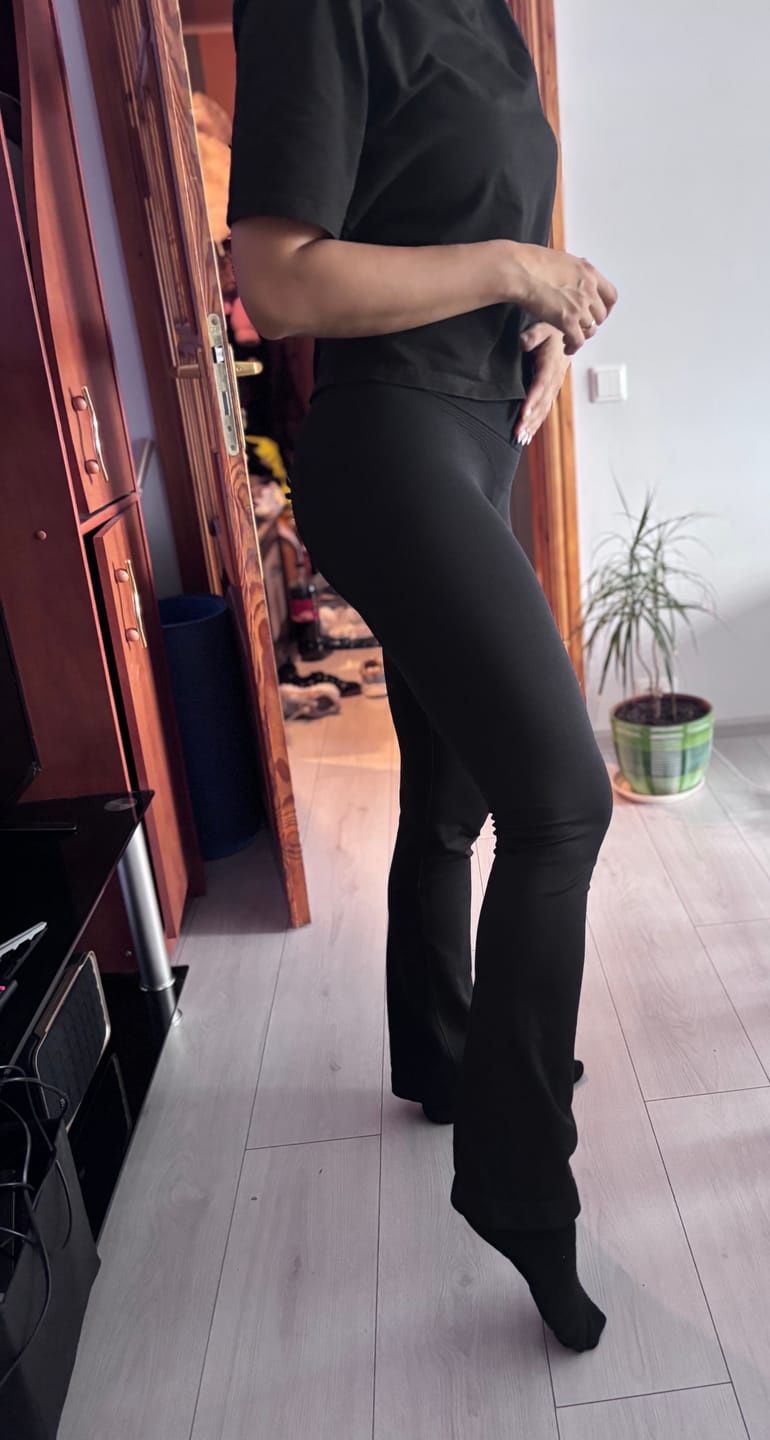 Customer photo review of Platėjančios tamprės FGM04 „Confidence Lift-Up” - juodos