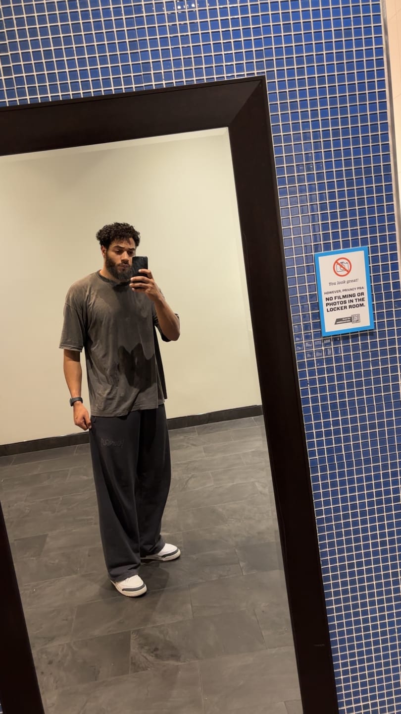 Customer photo review of 2041 - The Midnight Collection - Joggers