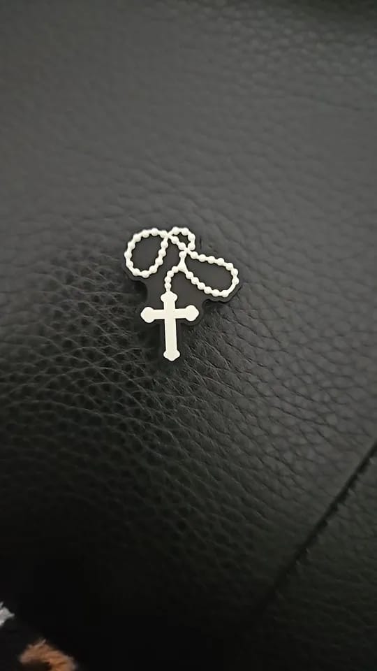 Customer photo review of 1pcs PVC Religious Jesus Clog Shoe Charms Holy Bible Shoe Decorations Pins for Woman Men Party Favor Gifts DIY Clips Accessories