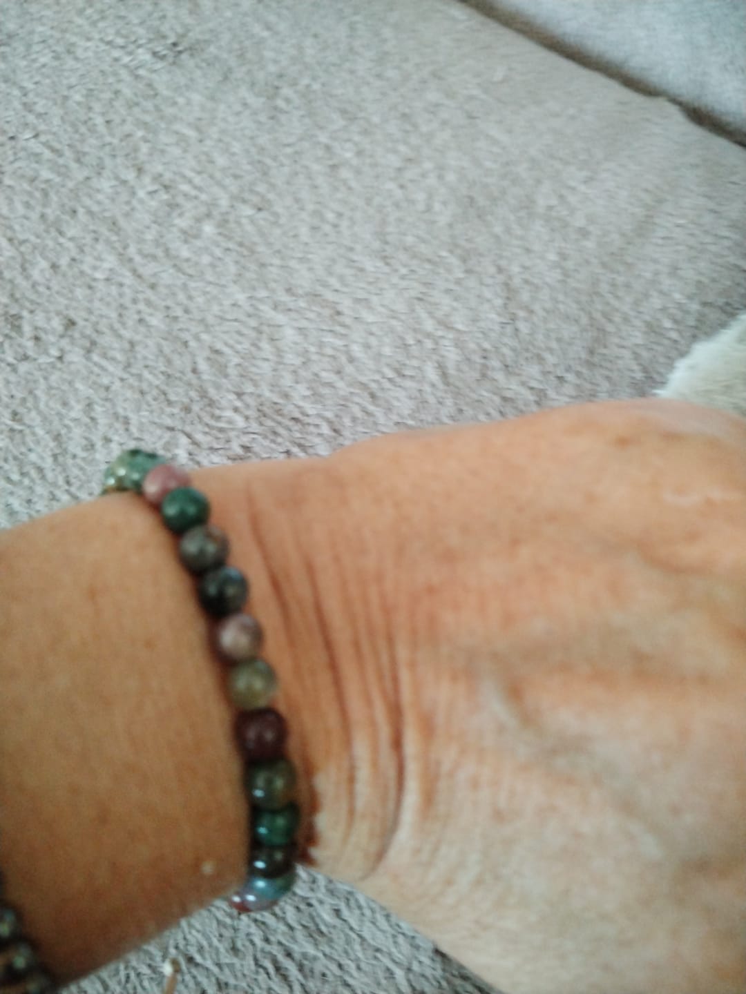 Customer photo review of Bracelet Mystère OFFERT