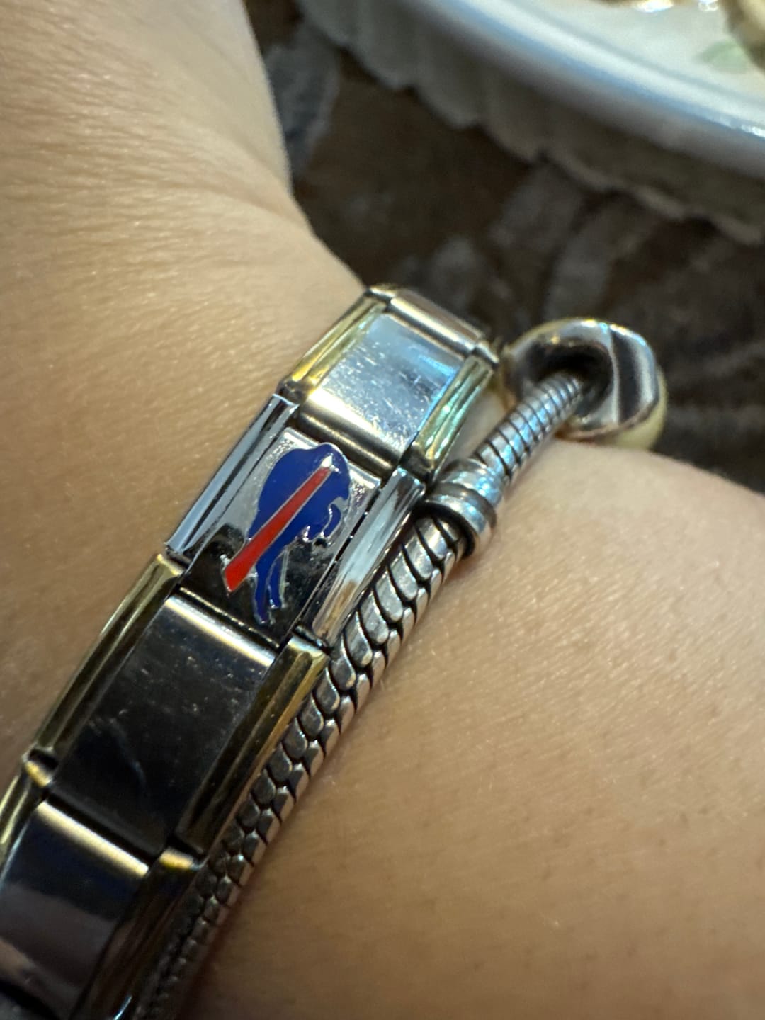 Customer photo review of Charm Equipos Futbol Americano