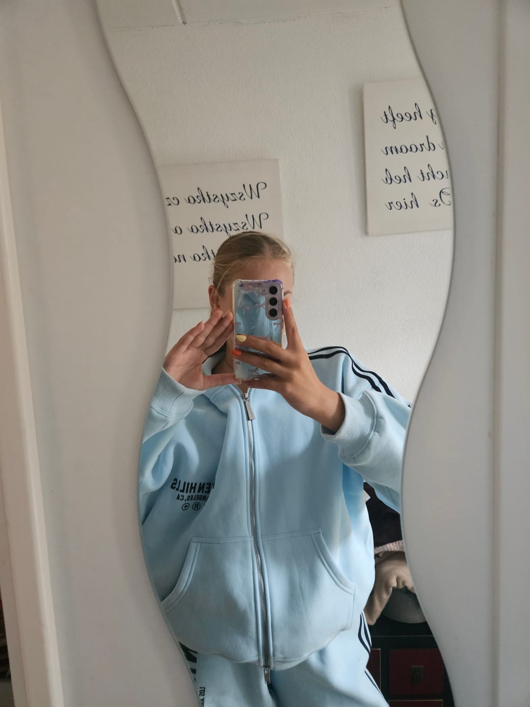 Customer photo review of STRIPED ZIP HOODIE LIGHT BLUE/NAVY
