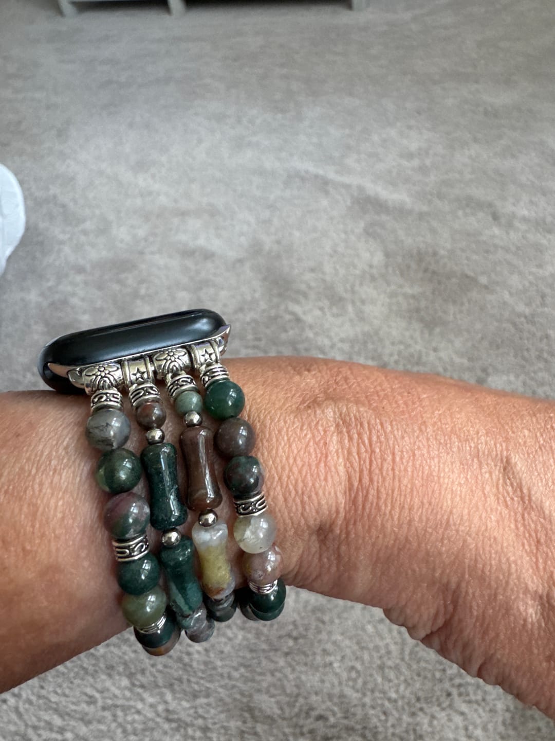 Customer photo review of Natural Indian Agate Elastic Beaded Apple Watch Band
