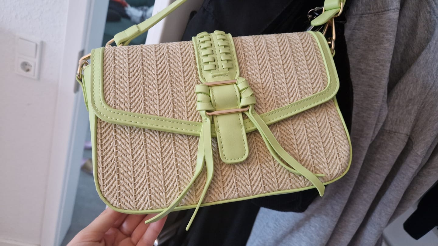 Customer photo review of Medium Mystery Box