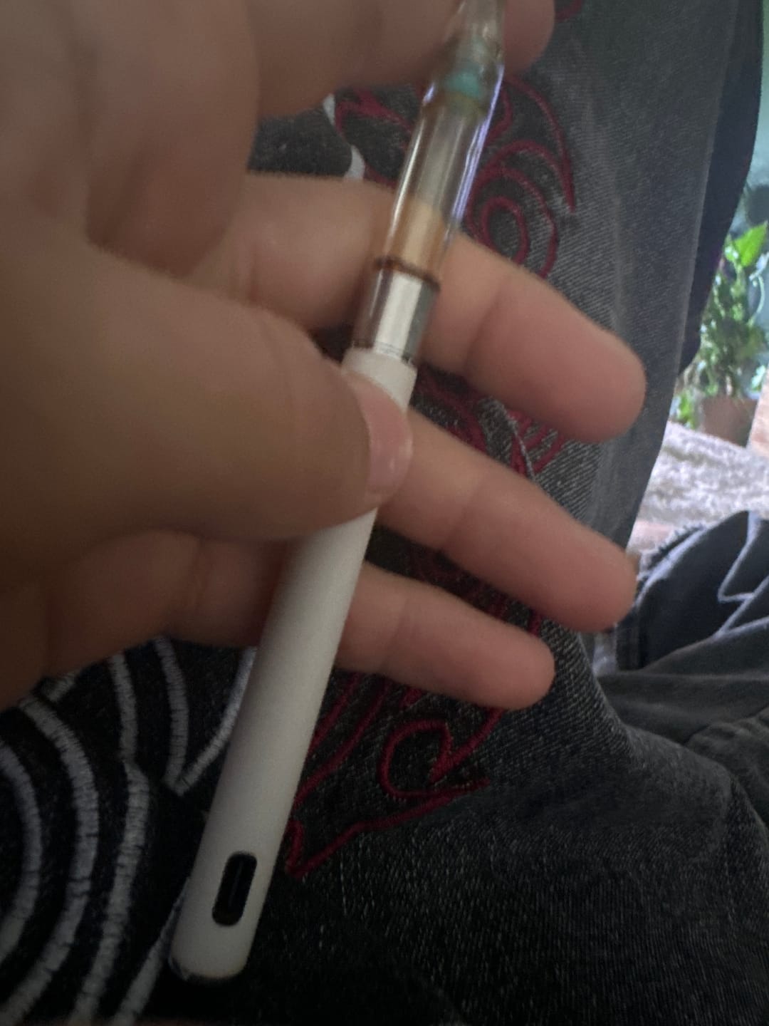 Customer photo review of the THC Lemon Haze Vape Cartridge (1 ml / 95%)