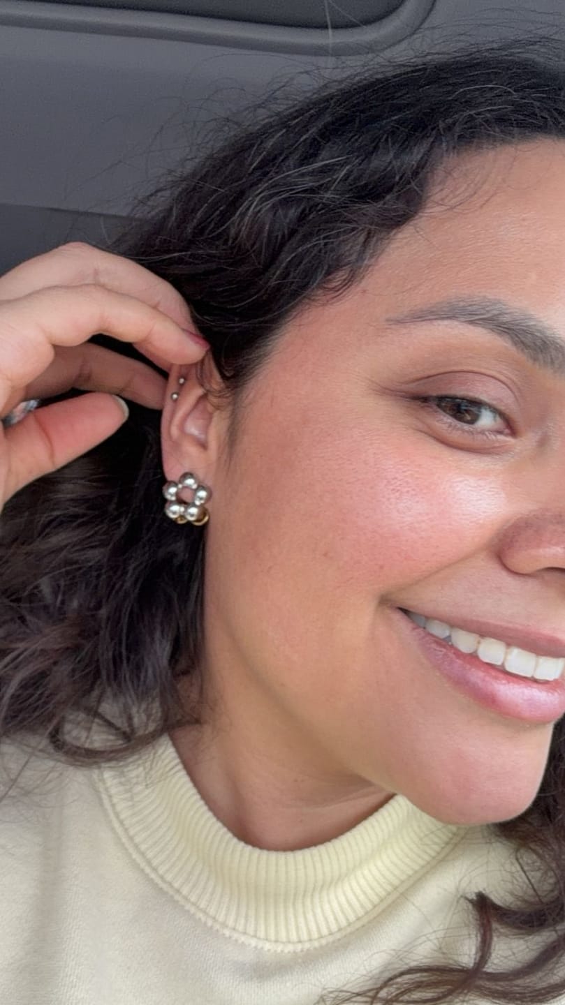 Customer photo review of Aretes Zarza