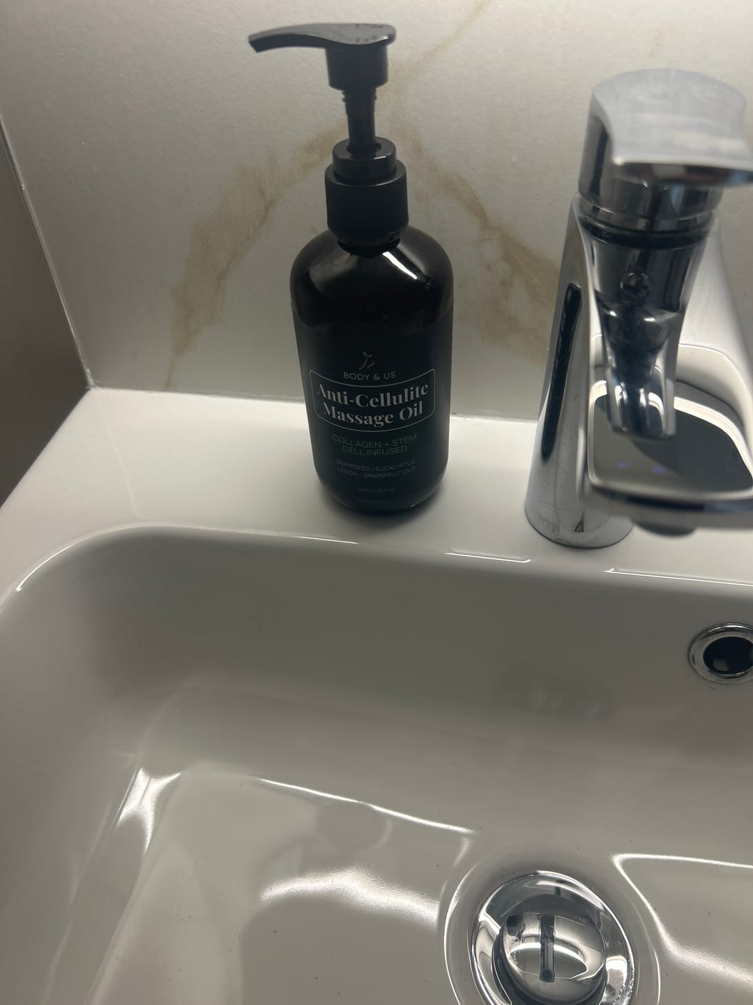 Customer photo review of Body For Us Anti-Cellulite Massage Oil