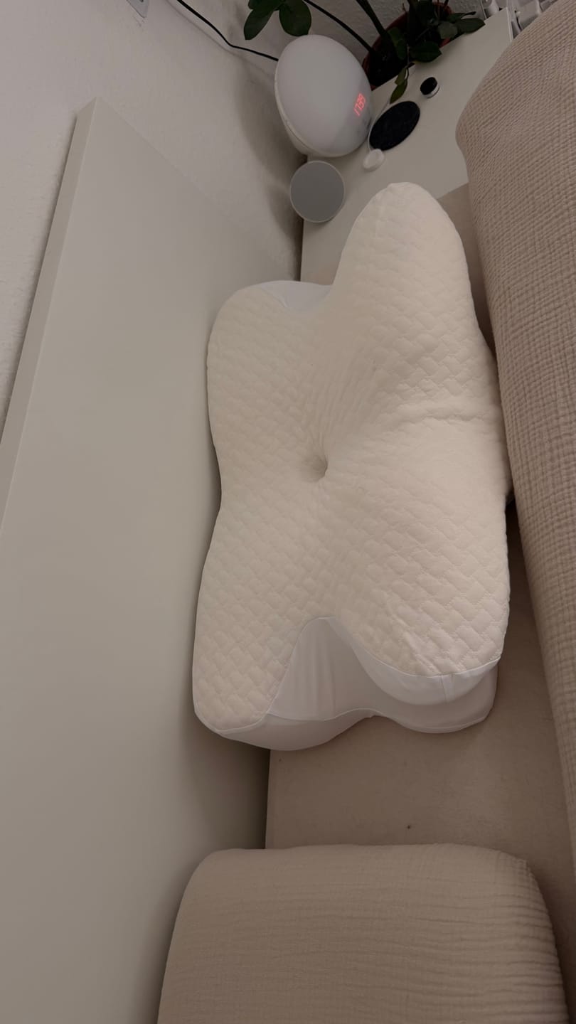 Customer photo review of Ergonomisches Nackenkissen