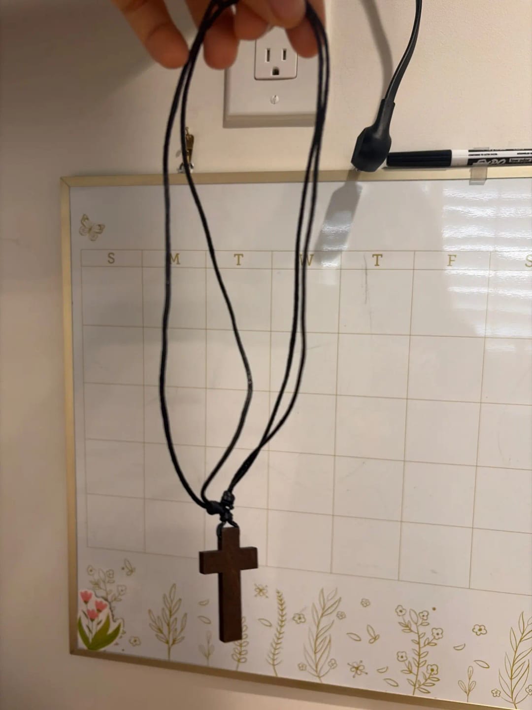 Customer photo review of Various Styles Catholic Cross Necklace Jesus Christ Pendant Choker Retro Jewelry Style Natural Wood Necklace Wholesale Amulet