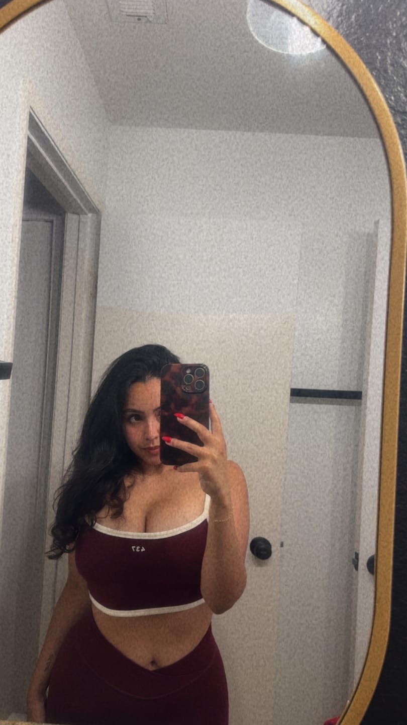 Customer photo review of The Micro Bra / BlackCherry-Cream