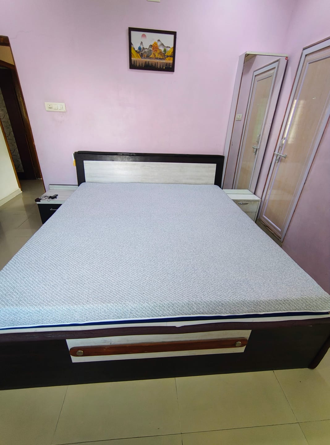 Customer photo review of Flo Anti-Gravity™ Natural Latex Mattress