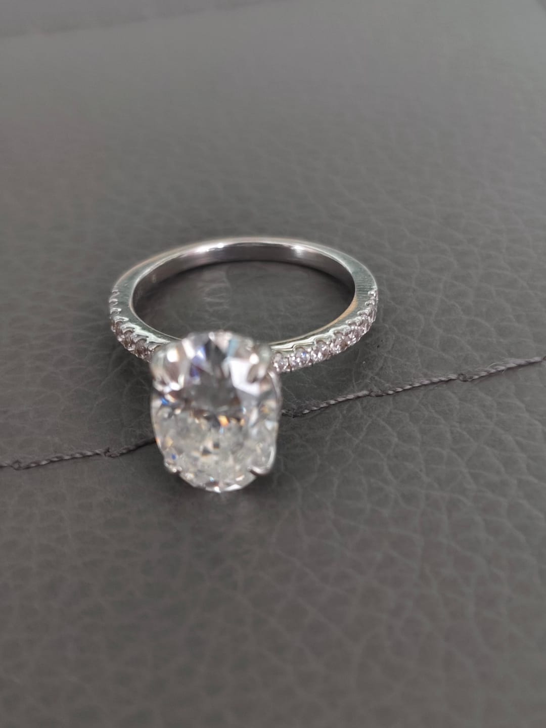 Customer photo review of S925 4.0Ct Oval Cut Classic Hidden Halo Pavé Engagement Ring Promise Ring
