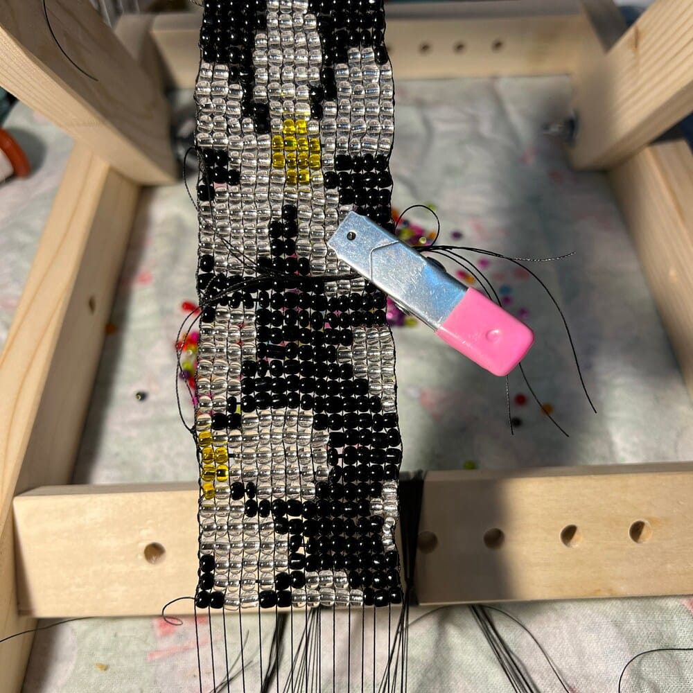 Customer photo review of 1.000+ Free Bead Loom Craft Guide