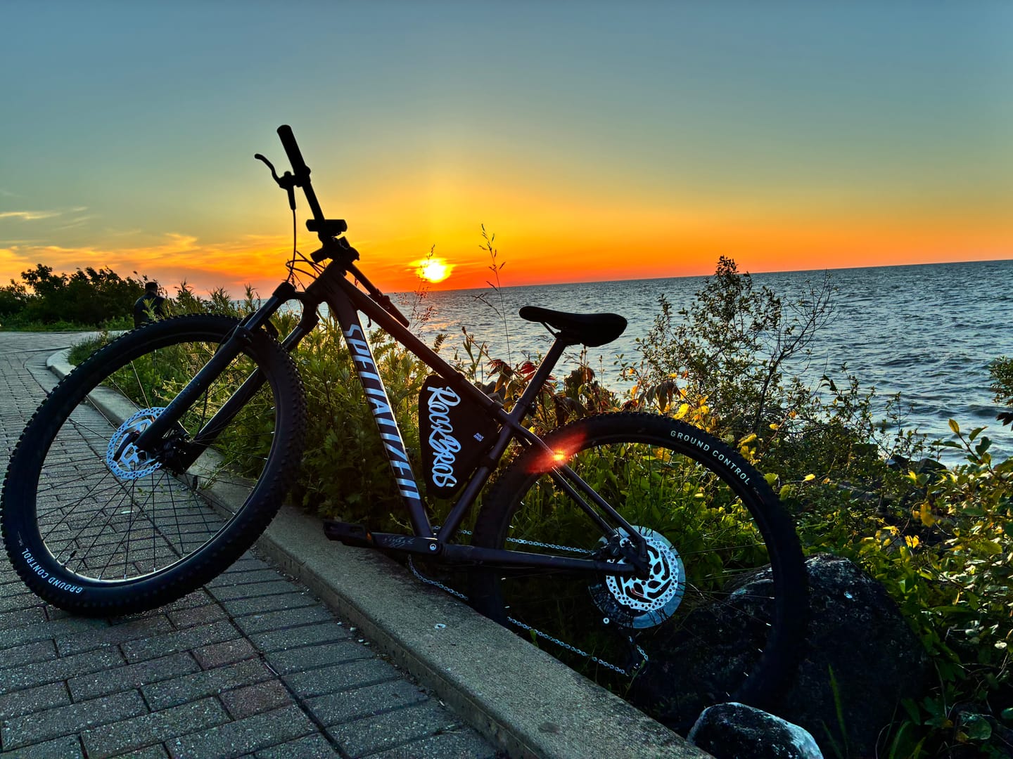 Customer photo review of FlashRide Sketch Bike Triangle Bag - 1.4L