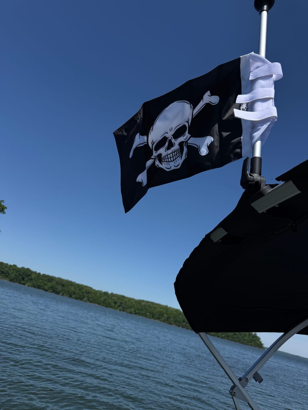 Customer photo of the Jolly Roger Flag (Pirate Flag)