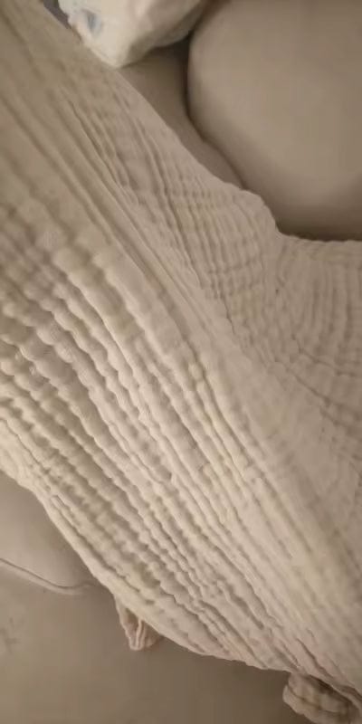 Customer photo review of Musselin-Decke - 100% Bio Musselin Baumwolle
