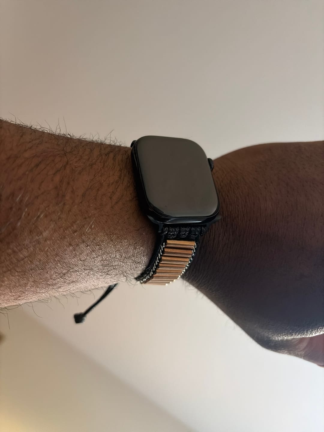 Customer photo review of Olivenorma Cylindrical Copper Tube Handwoven Apple Watch Strap