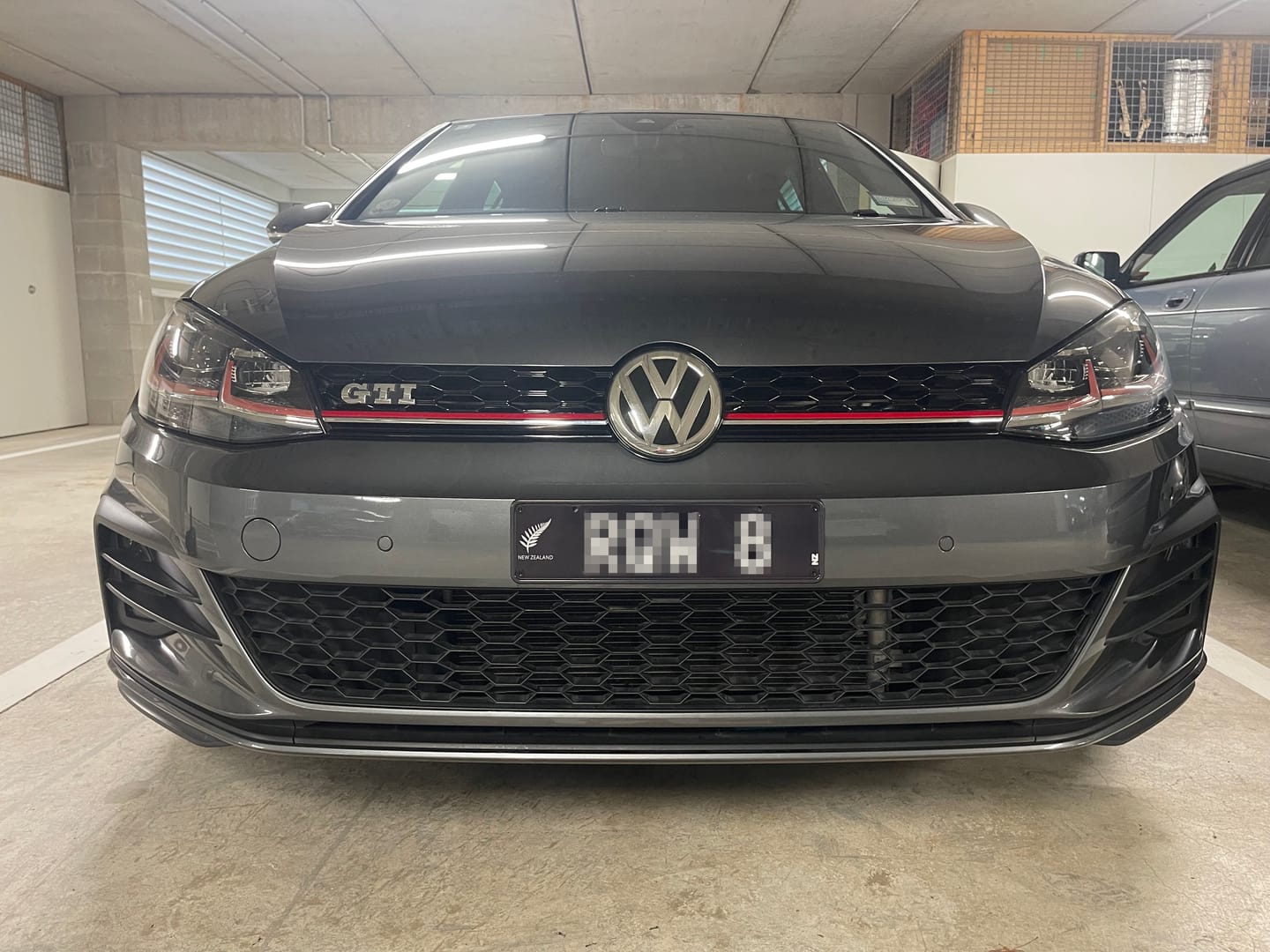 Customer photo review of [NZ] Slim NZ2 - 360mm (w) x 100mm (h) - Number Plate Bracket