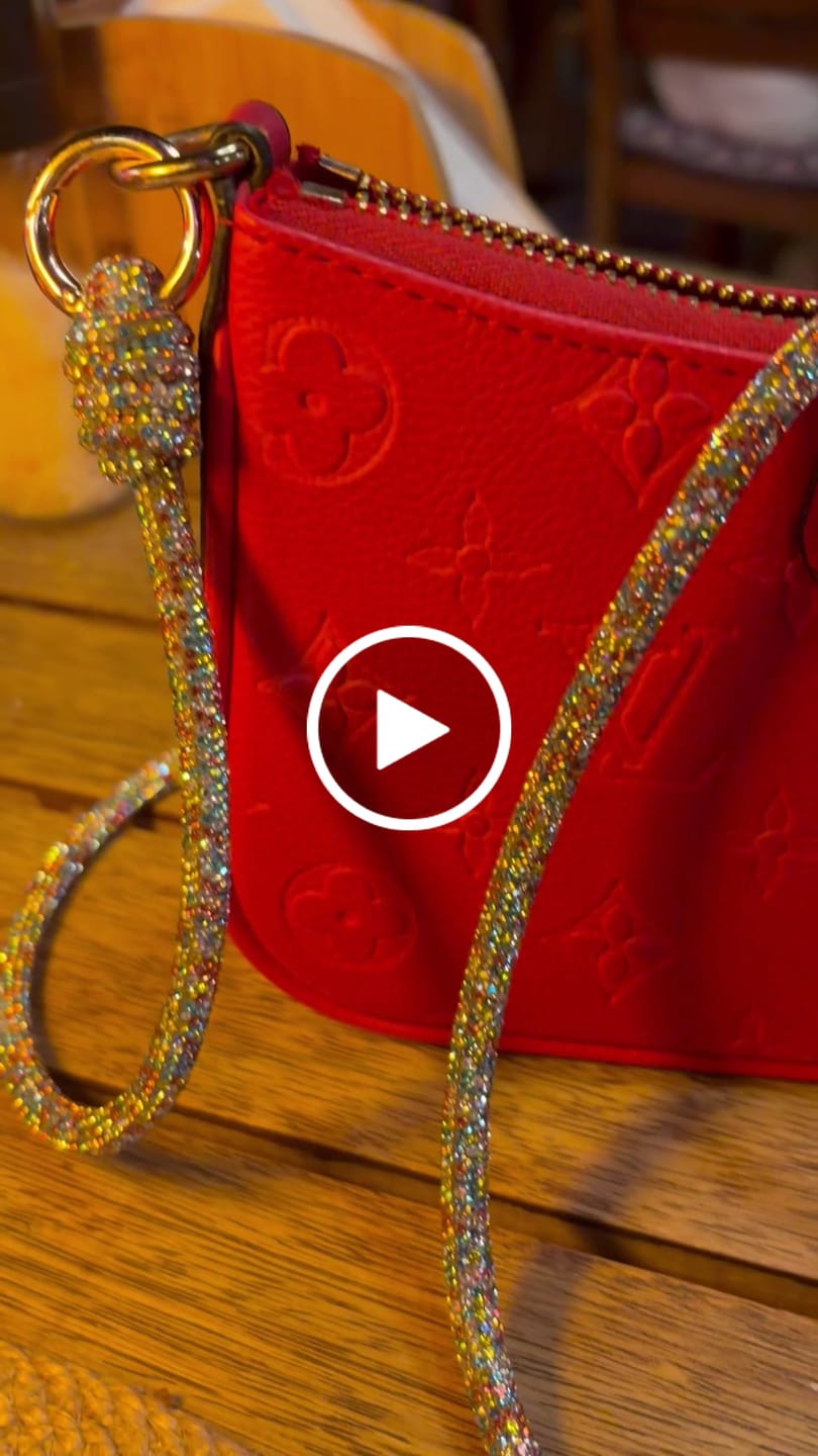 Customer video review of SPIRAL Strap -  Phone / Purse - Confetti