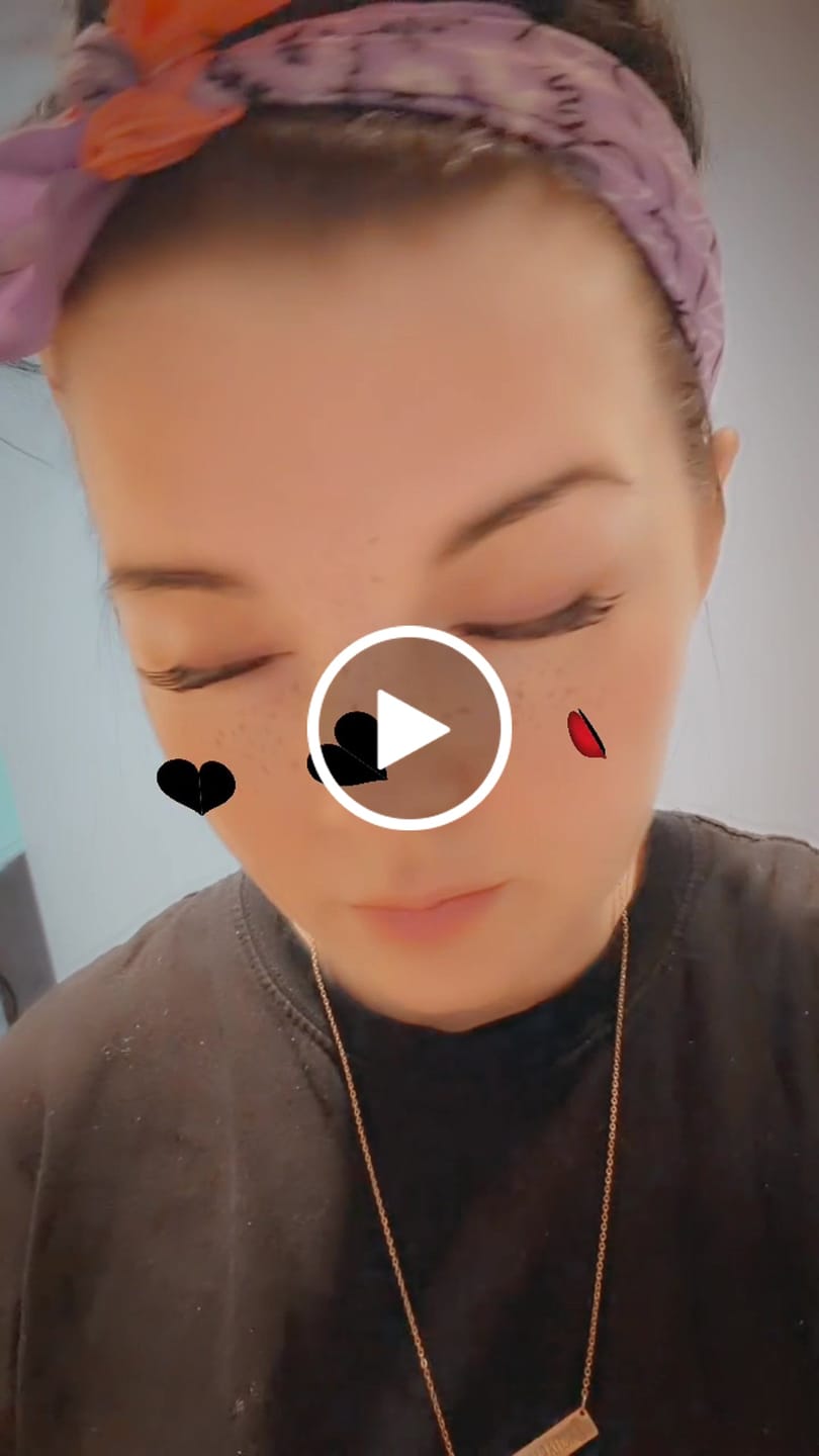 Customer video review of Manga