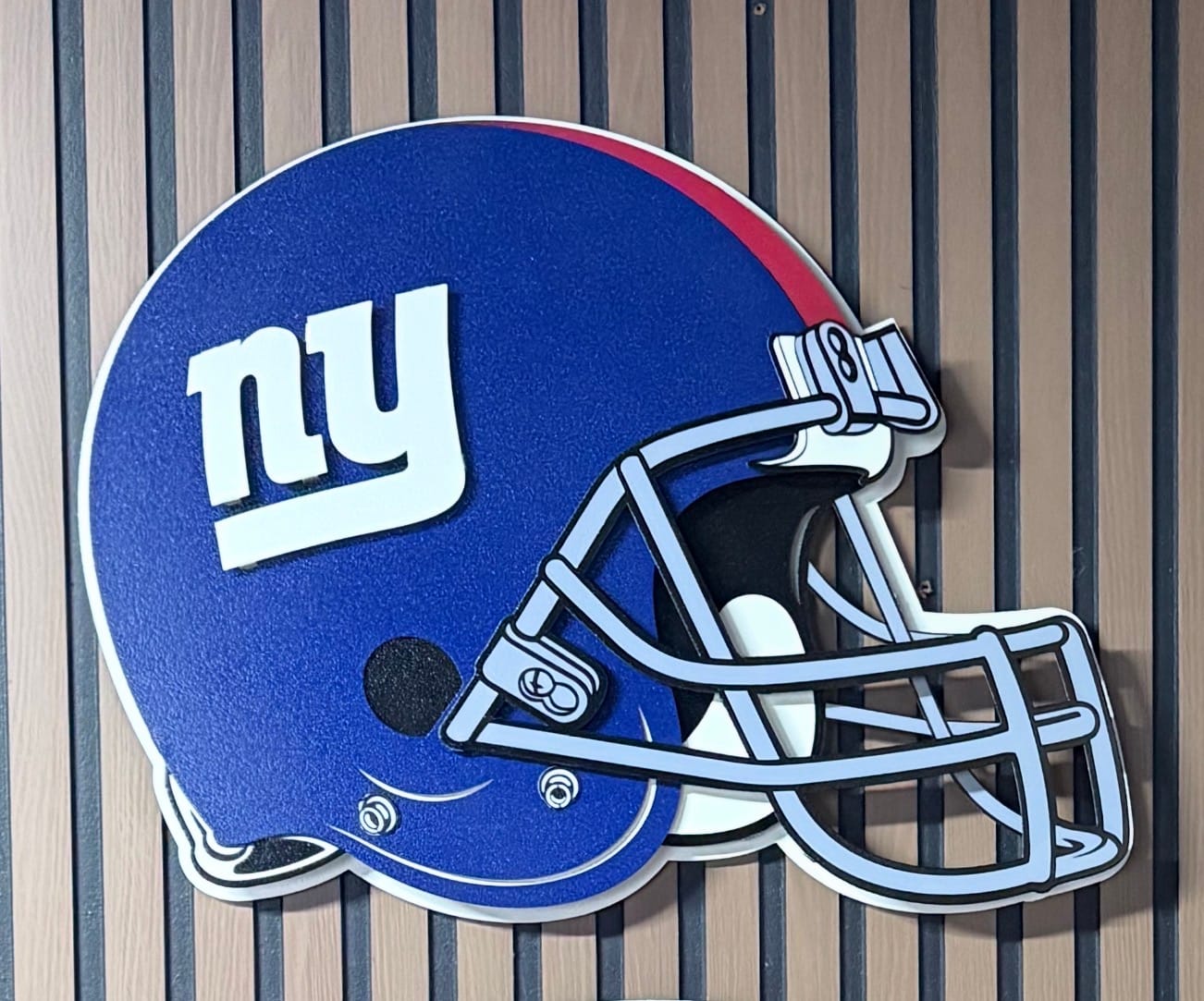Customer photo review of New York Giants BLITZ Collection - 8 Layer Helmet 3D Vintage Metal Wall Art