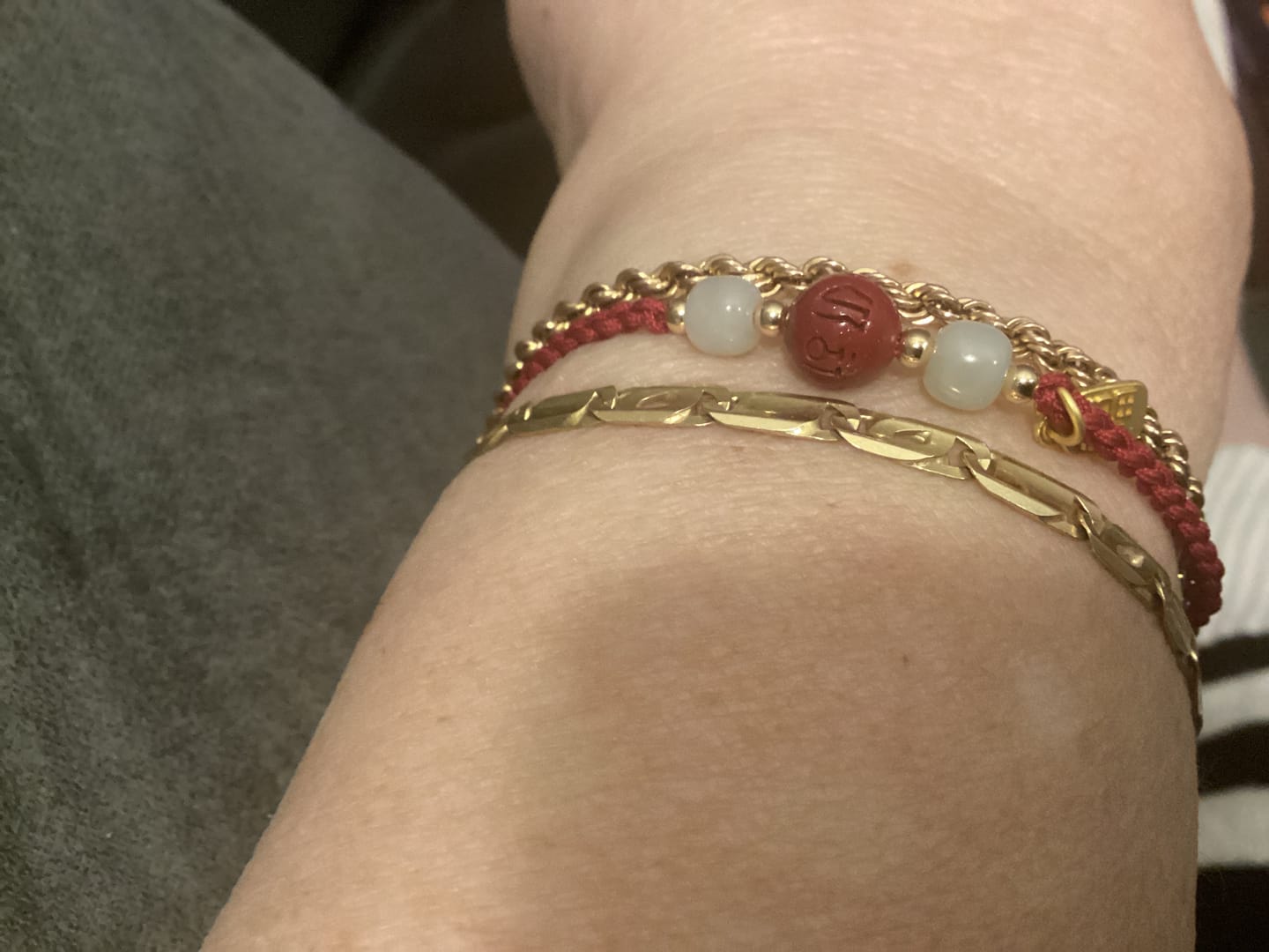 Customer photo review of Buddha Stones Red String Jade Luck Fortune Knot Braided String Bracelet