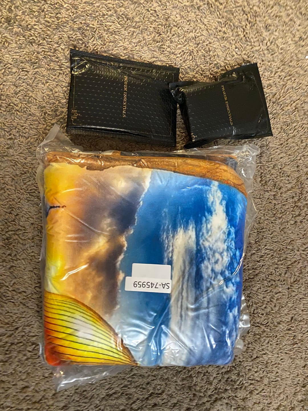 Customer photo review of Noor al-Quds Padded Prayer Mat