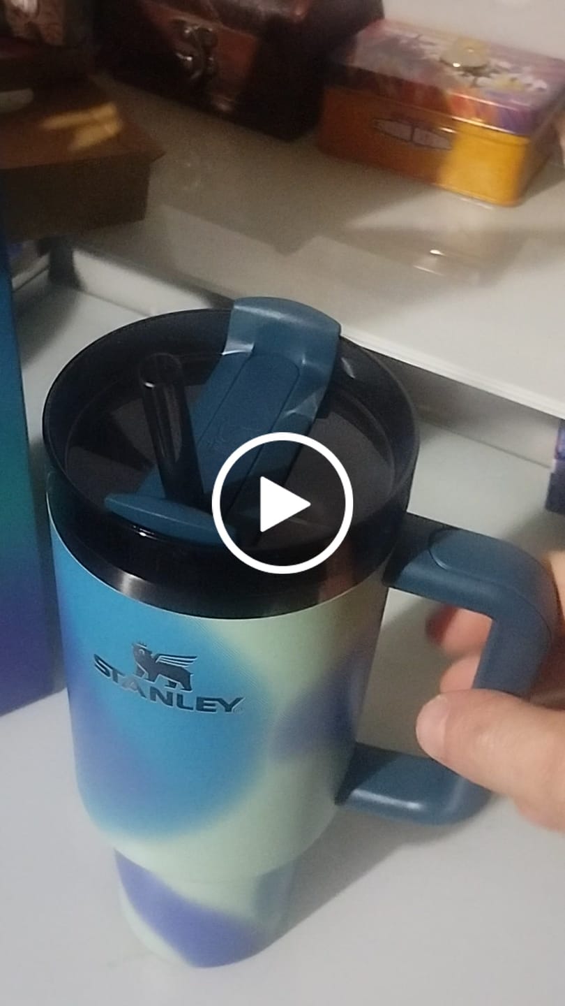 Customer video review of Quencher H2.0 Adventure Coastal Teal Motion | 1.18 lt