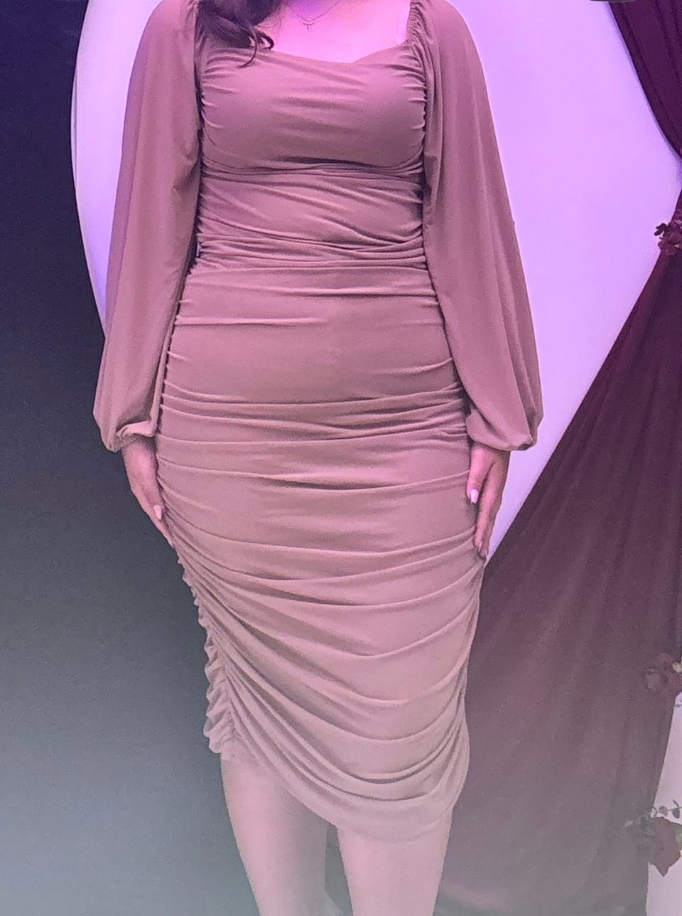 Customer photo review of Rochie Emila cu maneci tip clopot si decolteu patrat